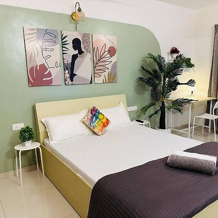 Sage : Private Studio Room In Koregaon Park ปูเน่ ภายนอก รูปภาพ