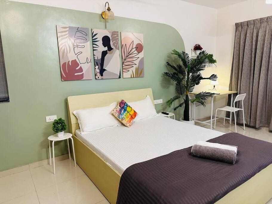 Sage : Private Studio Room In Koregaon Park ปูเน่ ภายนอก รูปภาพ